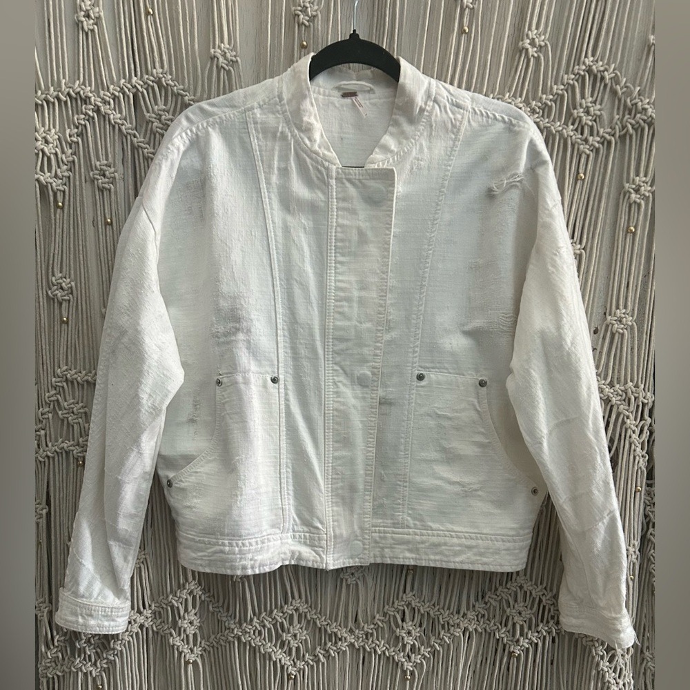 White Cream Distressed Utility Jacket NWOT Boho Casual Free People Size: M - Picture 4 of 8